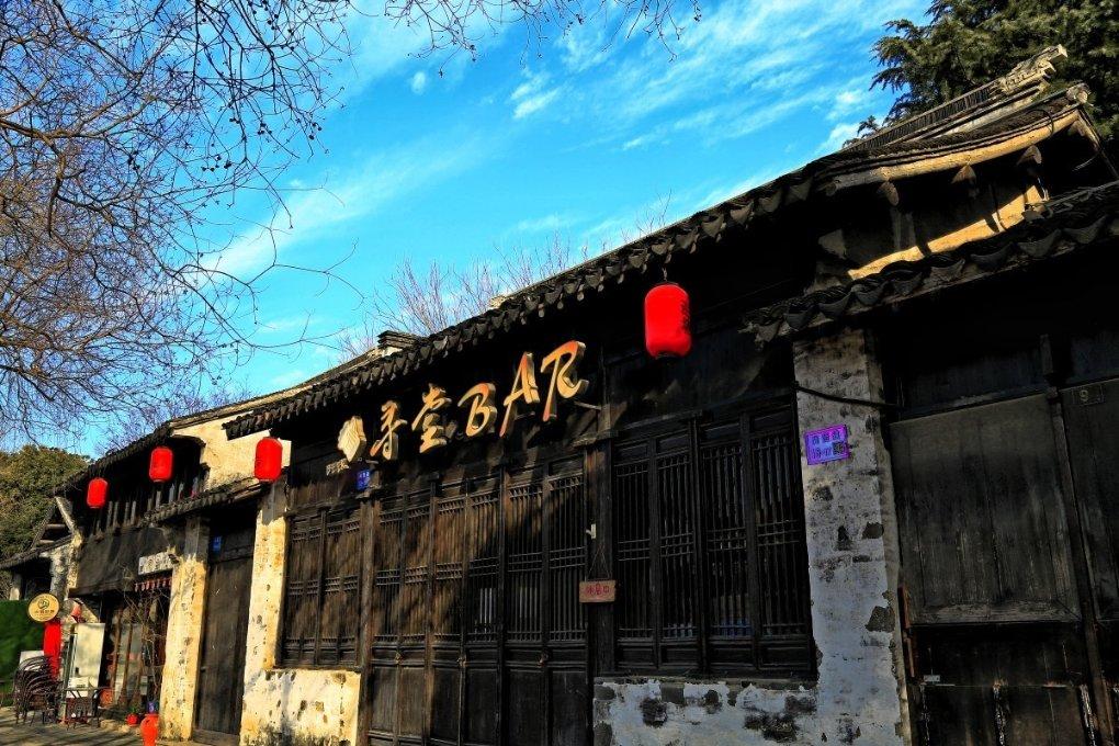 龙祥春瑞,40余位海上书画家齐聚,百余幅海派书画佳作同台迎新